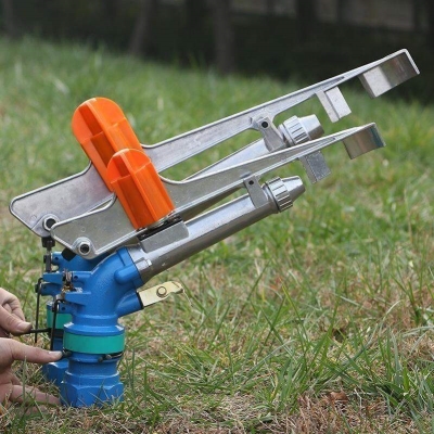 Sprinkler Irrigation Equipment Agricultural Irrigation Agricultural Field Orchard Sprinkler Irrigation Equipment Landscaping Automatic Sprinkler Head Agriculture