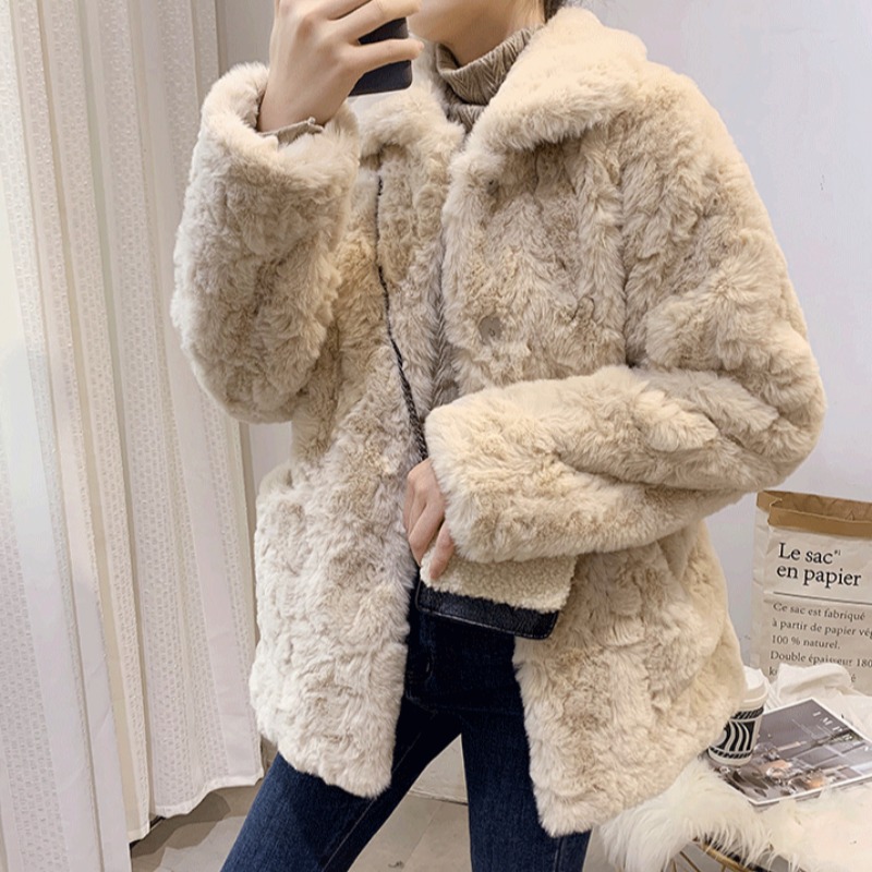 Sanskrit rabbit fur fur grass jacket female young section Winter thickened Korean version loose fashion short Rex Rabbit plush coat