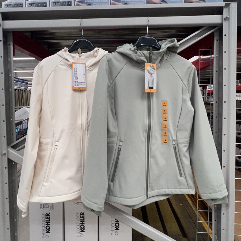 Sam's Purchasing Service Free Country Women's Fleece Softshell Jacket with Water-Repellent and Windproof Fabric and Cuffs