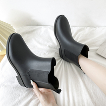 Winter Korean rain boots womens fashion outer wear plus velvet thick adult non-slip medium-tube rain boots cute short-tube water shoes