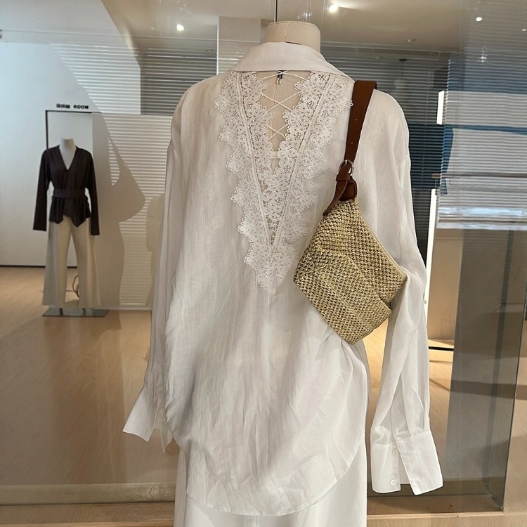 Vacation Style Lace Cutout Backless Shirt for Women, Spring and Summer, High-End, Loose, Thin, Elegant Long-Sleeved Top Vacation Style Lace Cutout Backless Shirt for Women, Spring and Summer, High-End, Loose, Thin, Elegant Long-Sleeved Top