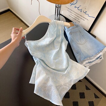 Korean Style Hollow-Out Asymmetrical Sleeveless Top for Women, New Summer Style, Pure and Alluring, Irregular Off-Shoulder, Waist-Cinching, Slimming, Unique Top