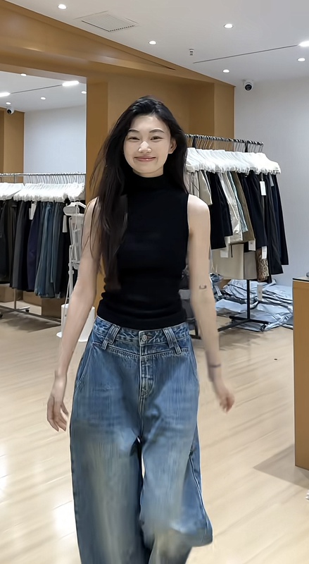 Korean Style Autumn Fashion Elegant Slimming Versatile Sleeveless High-Neck Stylish Knitted Vest Top 15535