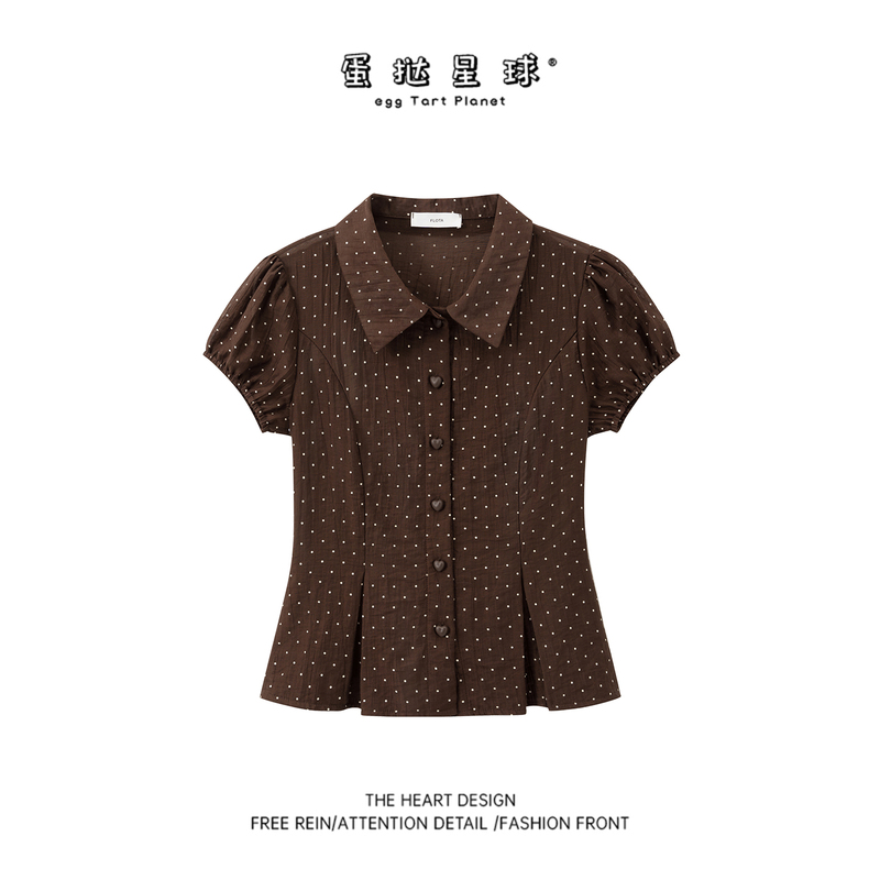 Brown Polka-Dot Lapel Puff-Sleeve Short-Sleeved Shirt for Women in Summer, French Retro Style, Waist-Cinching, Slimming, Heart-Shaped Button Top