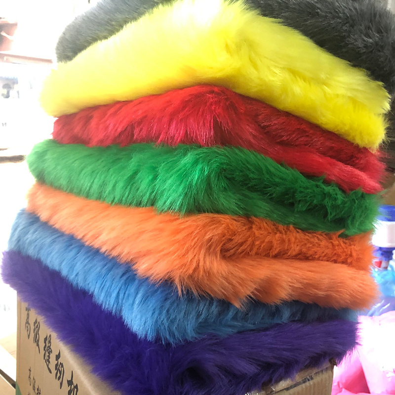 2cm Long Fur Plush Fabric, Artificial Small Fur, Polyester Loop Pile Fabric, Doll Counter Cloth Fabric