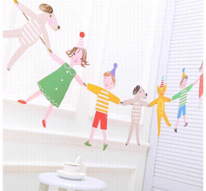 Kindergarten class opening activities decoration boys and girls hand in hand banner pull flag pull strip children birthday arrangement