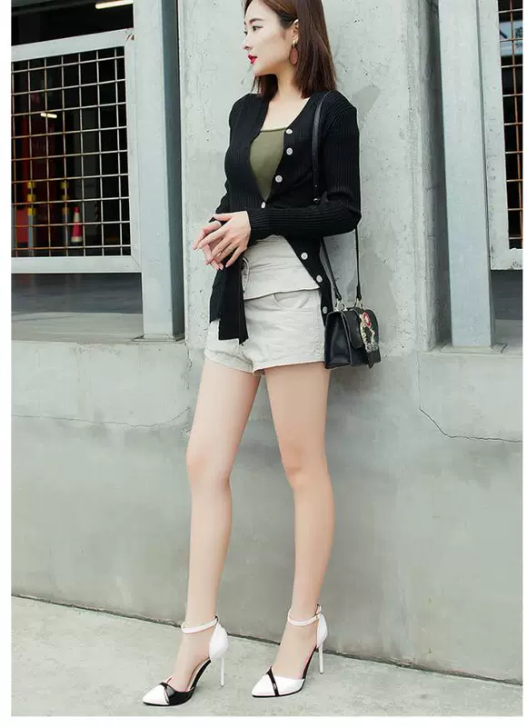 Mùa hè 2018 phiên bản Hàn Quốc mới của Baotou khóa từ với sandal nữ rỗng gợi cảm với giày cao gót nữ hoang dã