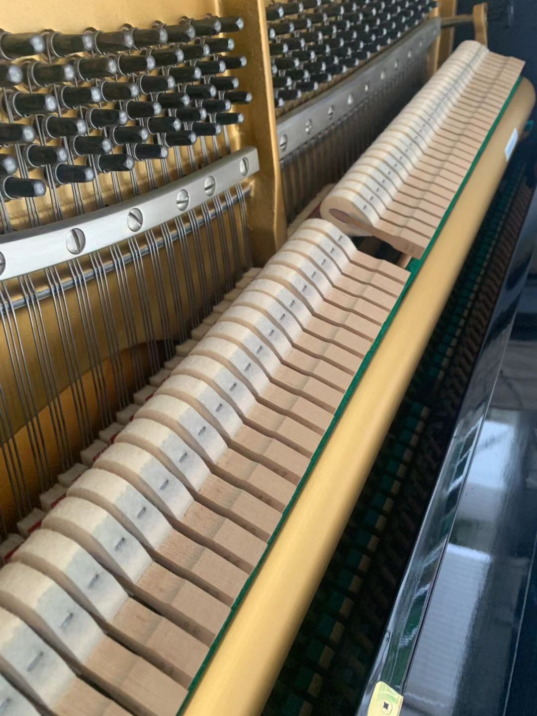 Mẫu đàn piano nhập khẩu nguyên bản của U1M - dương cầm roland rp30