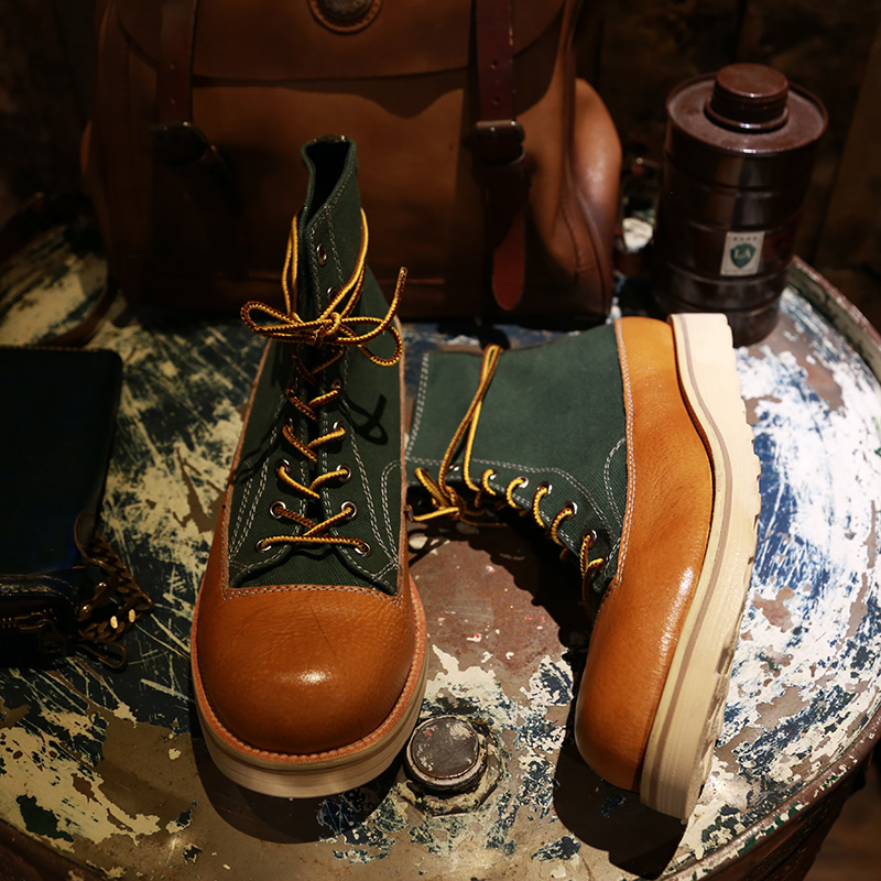 vintage round head martin boots