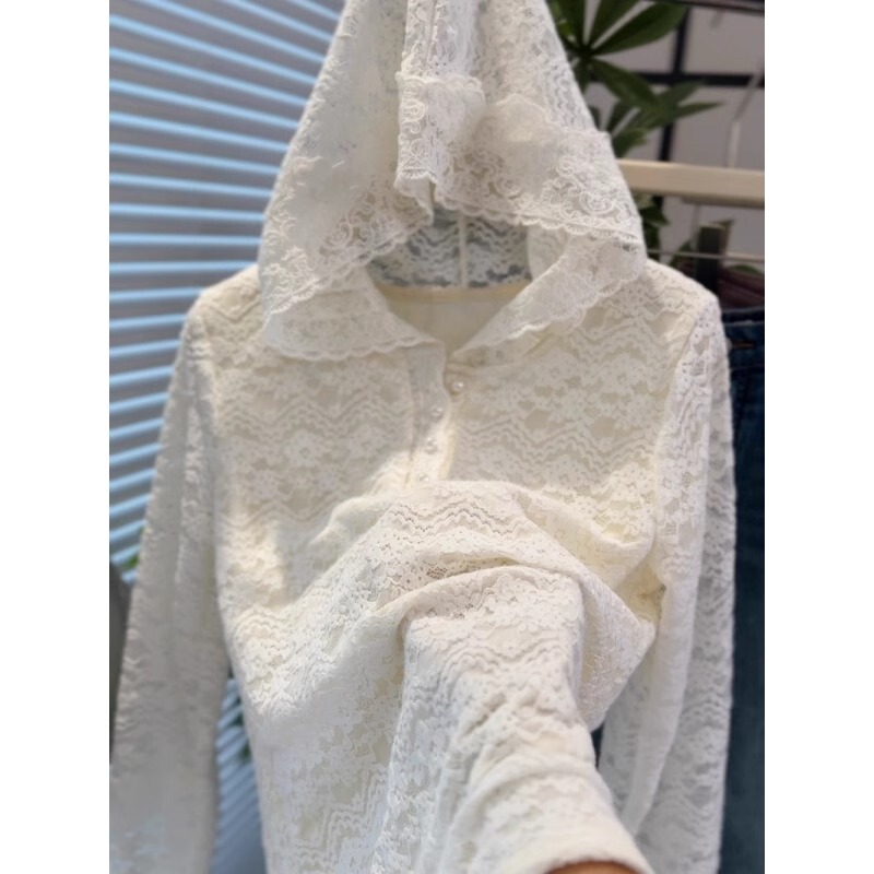 High-End Spliced Lace Hooded Knit Sweater for Women 2026 New Fashion Casual Layered Fleece-Lined Hoodie