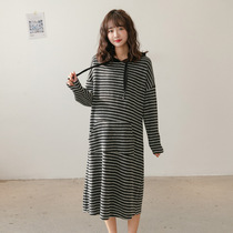 Pregnancy Woman Dress Autumn Winter Clothing Korean version Fashion stripe Thin Lian Hood Dress Foreign Air Mid pregnant woman with dress surges