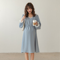 Pregnancy woman dress in spring clothing Han version fashion models V collar long sleeves pure cotton pregnant woman with dress foreign air and long autumn and winter deposit in the middle of the sea