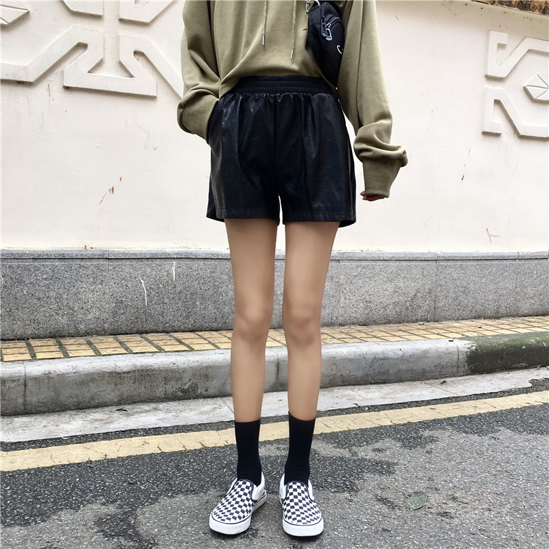 Quần short da nữ 2018 mới thu đông hoang dã mặc eo cao cá tính một từ quần ống rộng ống rộng quần da PU shop quần áo nữ