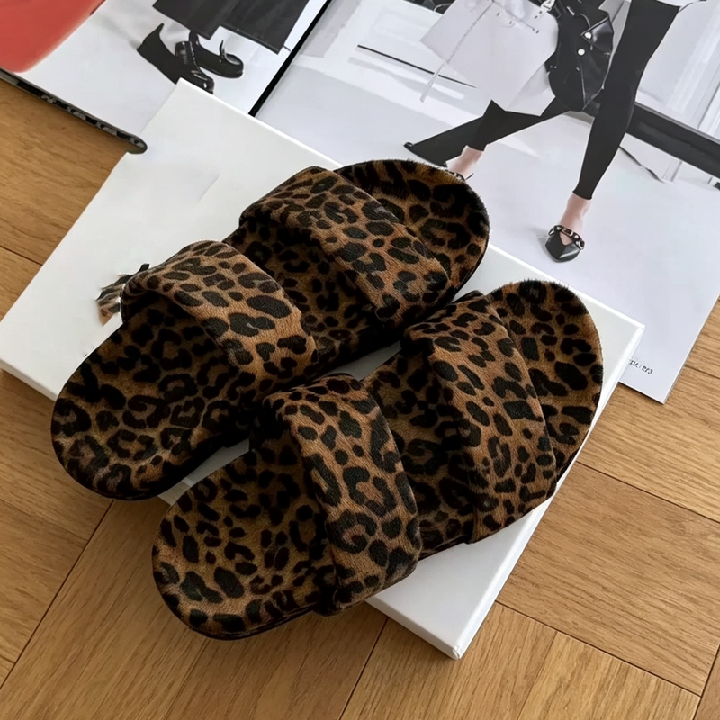 European Station 2026 Summer New Style Genuine Leather Horsehair Leopard Print Slippers for Women, Summer Outdoor Wear, Thick-Soled Slide Sandals, European Goods