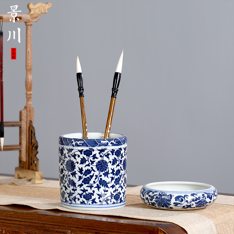 Jingdezhen ceramic classical home four treasures of the study study office of blue and white porcelain craft gift pen container desktop furnishing articles