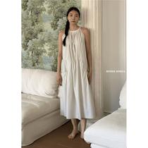 Refundable less in stock Korean BAIE OUD Korean designer brand white halterneck