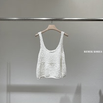 Refundable less in stock Korean STATEMENT solid color western style knitted camisole