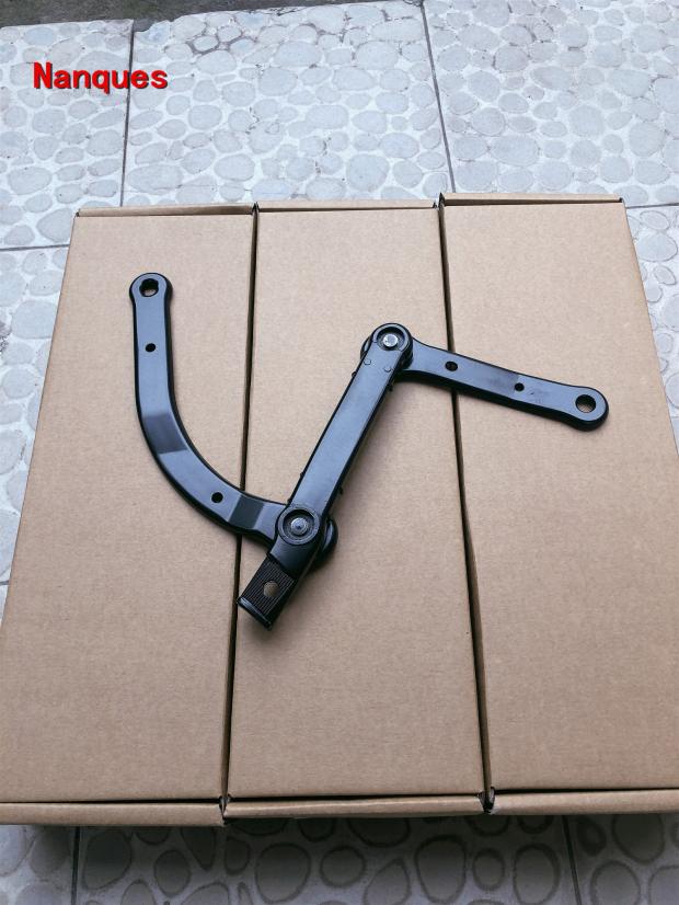 Suitable for BMW5 Series E60 520LI 525LI 523LI 530LI wiper arm wiper wiper linkage rod