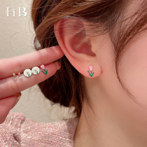 Small and delicate Ins Korea Mini Tulip Ear Nail Female Summer Temperament Net Red Cute Teenage Earrings Earrings