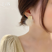 Ocean blue autumn and winter hairy earrings female Korean cute Net red earrings 2021 New Tide earrings earrings