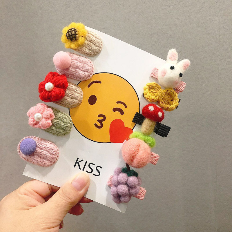 New Autumn Money baby hair adorned with super cute wool felt baby hairpin Baby BB clip small number Chopped Hair Clip Girl head flower