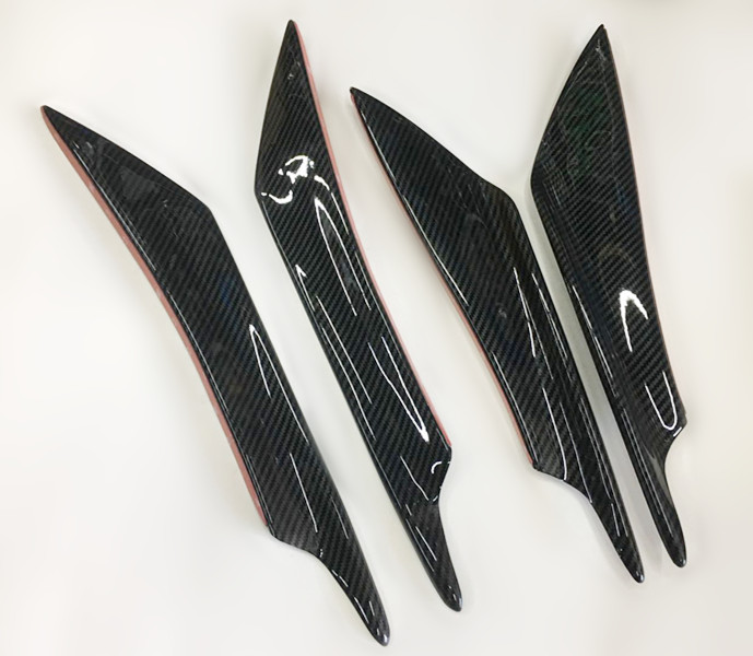 Xe phổ biến sửa đổi miễn phí đấm trước môi xẻng trước cản trước spoiler sợi carbon chiến đấu lưỡi dao gió lưỡi cánh gió chổi vệ sinh điều hòa ô tô