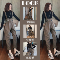 Big code Women in early spring models 2022 New wearing hitch red Fried Street Fashion Harbor Wind Suit Chic Two Sets