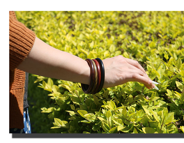 Gỗ đàn hương xanh lá cây lê Ebony Rosewood Nữ Taxi Vintage Trung Quốc Gió quốc gia Vòng đeo tay đơn giản - Vòng đeo tay Cuff vòng tay nữ vàng 18k