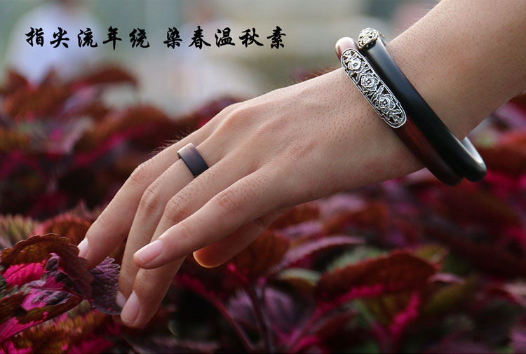 Gỗ đàn hương màu xanh lá cây gỗ hồng thùy làm bằng tay nam nữ đôi lứa retro Trung Quốc vòng gió tấm nhẫn nhẫn đá