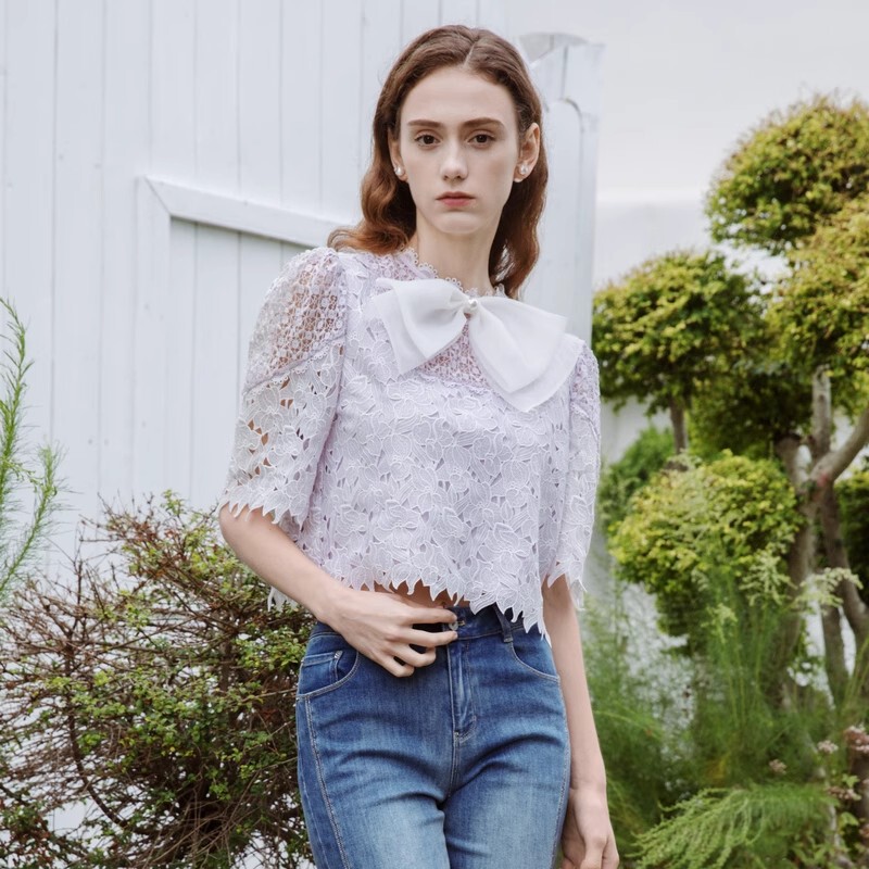 Caroline Caroline Spring New Sweet and Elegant Bow Cut Out Lace Shirt Top Ecrdaa65