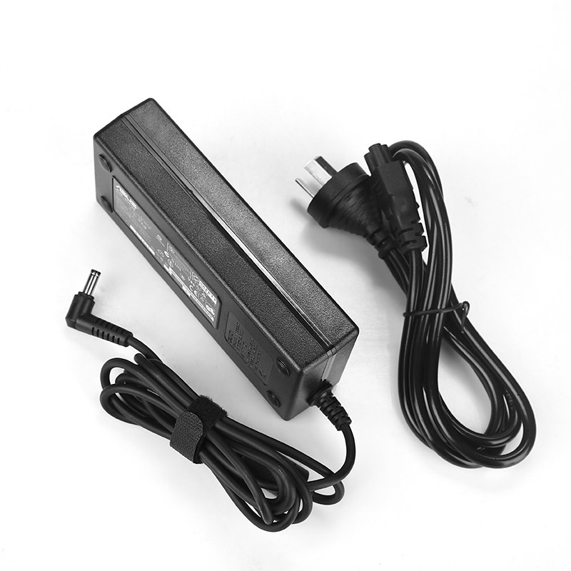 Deep Sea Titan X1 X2 Mechanical Revolution Mr X6Ti-S/02/Pro Hellfire X5 Charger X6S-K1/M2 Lh01Lh05/Le01 Cable Le03 Notebook Lm01 Power Adapter