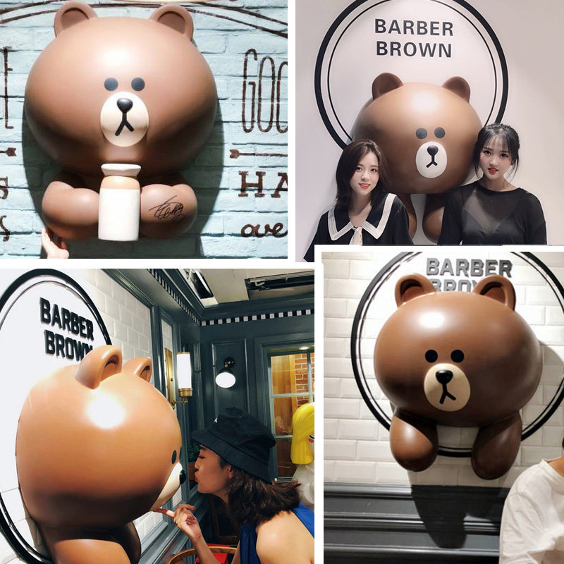 Boutique cartoon brown bear glass fiber sculpture outdoor floor decoration milk tea shop net red background wall decoration