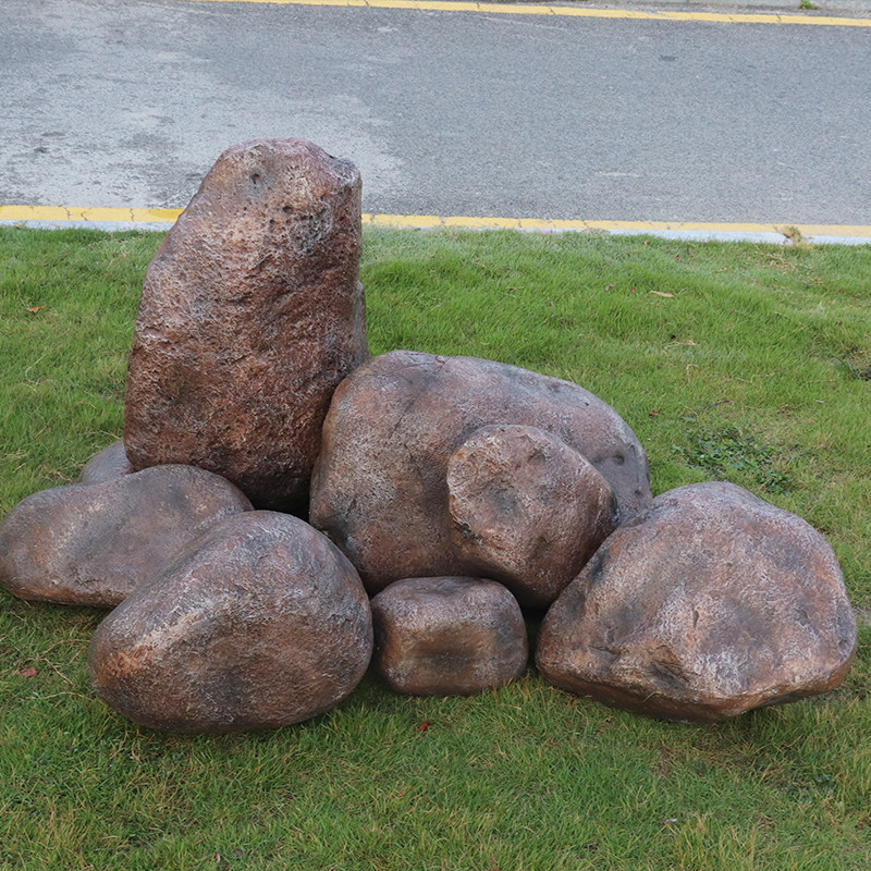 Outdoor Landscape Emulation False Hollow Lettering Stone Glass Fiber Glass Fiber Sculpture Meadow Park Well Lid Landscaping Decoration Swing