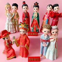 Red love festive costume Modern jewelry Wedding photography shop character ornaments send best friends and friends wedding gifts