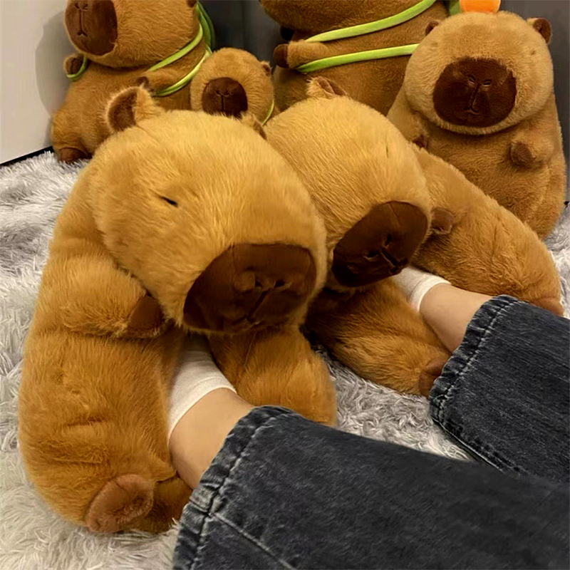 2024 New Winter Cute Capybara Cotton Slippers for Women, Cartoon Furry Closed-Back Warm Home Plush Slippers
