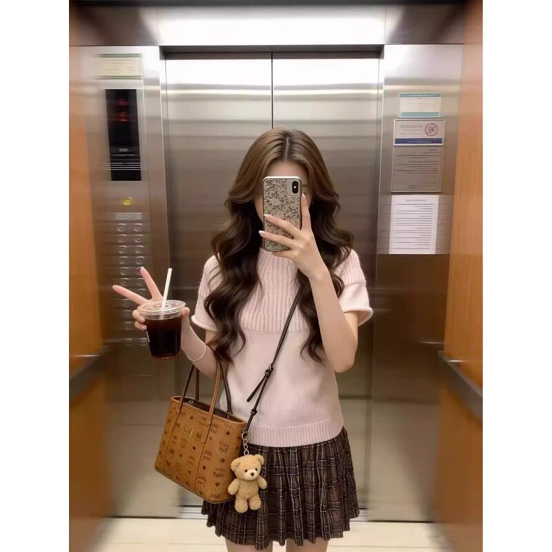 夏季软糯慵懒温柔针织衫短袖显瘦气质圆领超好看时尚休闲百搭小衫