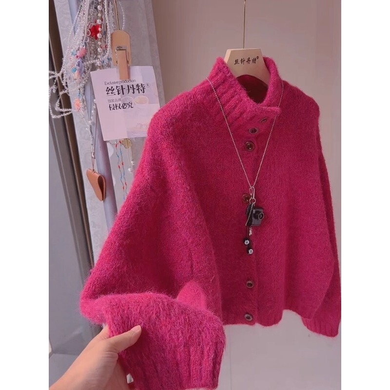 Stand Collar Korean Style Versatile Sweater Jacket for Women, Autumn and Winter Style, Lazy Style, Rose Red Single-Breasted Long-Sleeved Cardigan Knitwear Stand Collar Korean Style Versatile Sweater Jacket for Women, Autumn and Winter Style, Lazy Style, Rose Red Single-Breasted Long-Sleeved Cardigan Knitwear