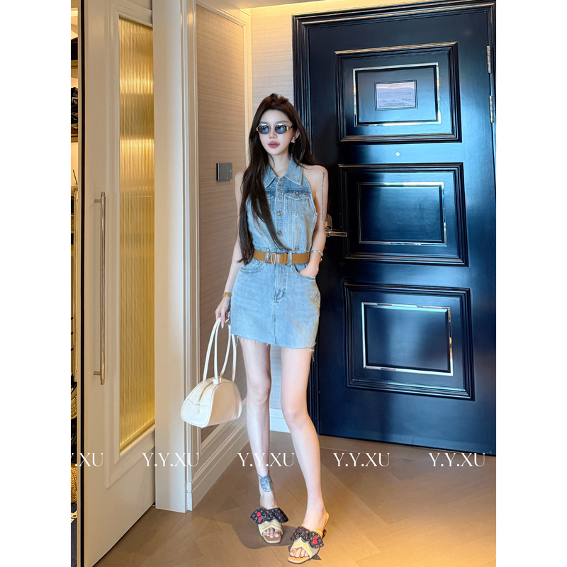 Yuan Yuan [Urban Ranger] Summer Halter Neck Sleeveless Denim Elegant High-End Dress (with Belt) # Q16