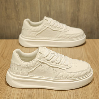 Men's White Sneakers 2026 New Summer Breathable Versatile Work Casual Mcqueen White Shoes Height-Increasing Thick-Soled Sports Sneakers