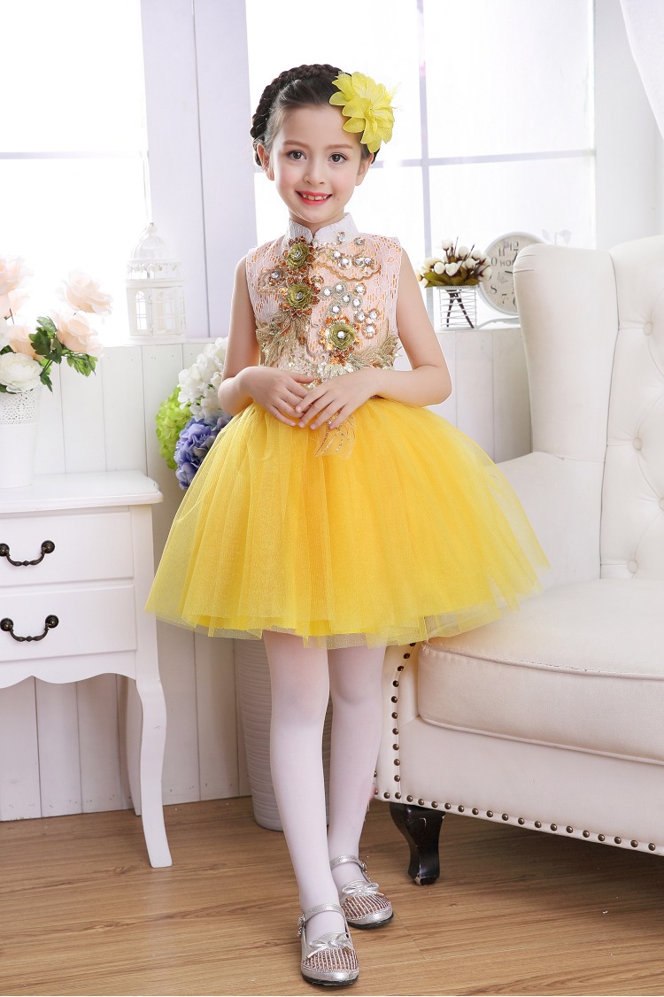 Ngày thiếu nhi nam và nữ hợp xướng trang phục trẻ em công chúa váy xòe trẻ em học sinh guzheng trình diễn catwalk trang phục động vật cho trẻ em