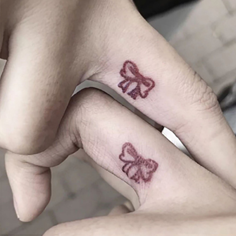 Hinsu Orange Finger Butterfly Knot Tattoo Sticker Waterproof Persistent Emulation Teenage Girl Hearts ins Wind Small and clear new red text