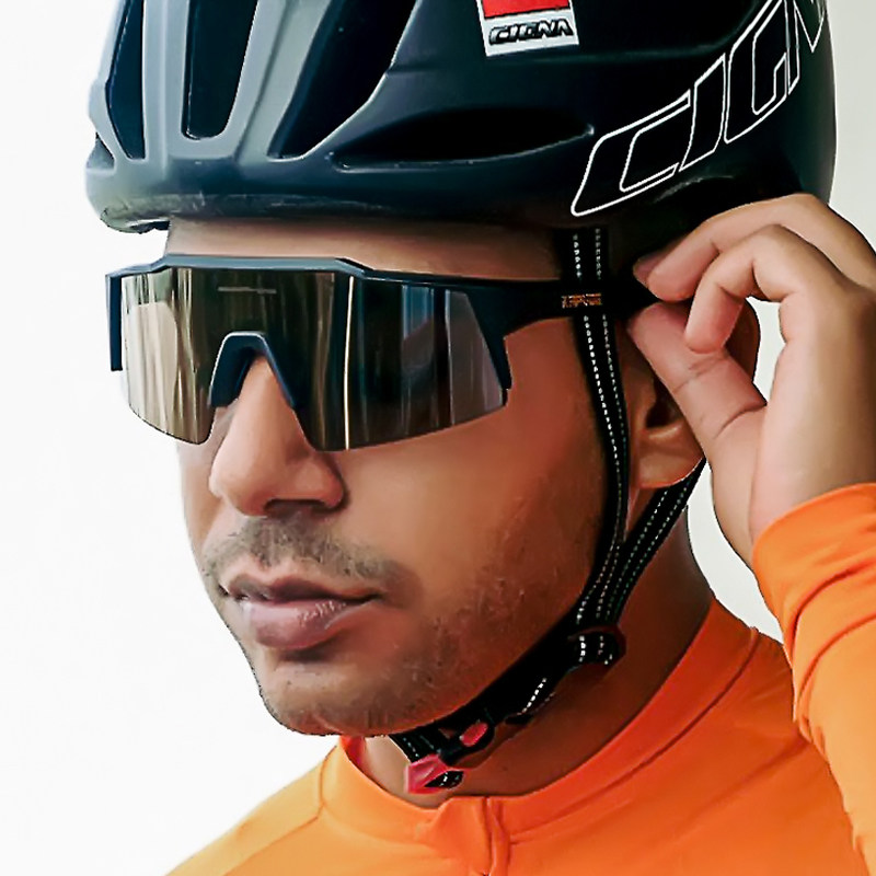 伟德bv1946官网破1600家门店净利润预计翻倍增长对话潮宏基蔡中华：年轻人买黄金是在买什么？