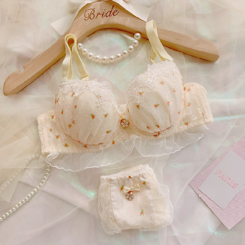 New pint sweet girl cute lingerie suit large size thin cup coalage comfortable with steel ring underwear big chest for small size