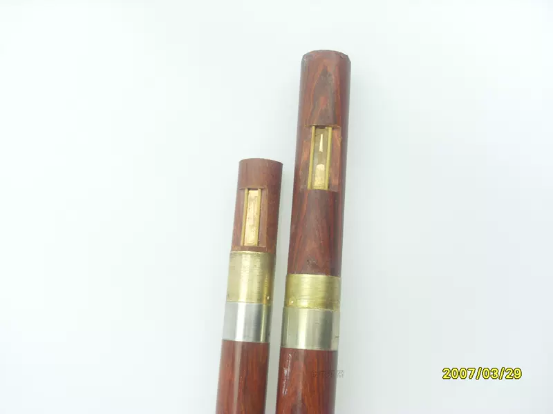 Ống đôi Bawu Redwood thổi chéo F + B phẳng G + C độc quyền nhạc cụ Vân Nam Người mới bắt đầu chơi chuyên nghiệp - Nhạc cụ dân tộc