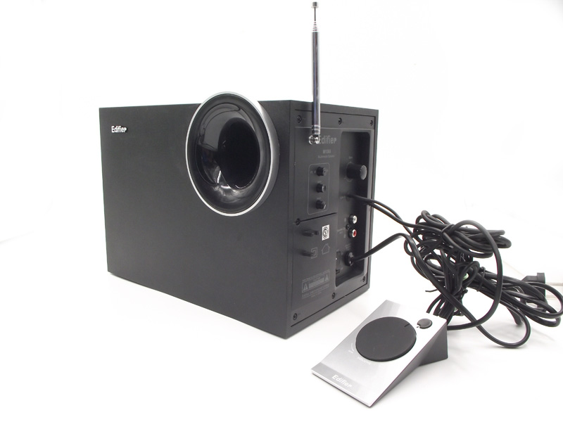 Comber M1385 2 1 alone low sound gun Shock low frequency No side box Lianer line controller Entrance Level Radio