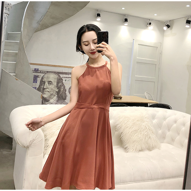 VK旗艦店 韓國風掛脖顯瘦露肩高腰無袖洋裝