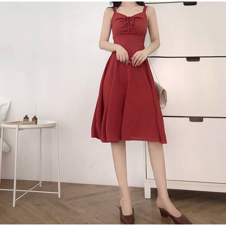 VK旗艦店 韓國風露肩收腰系帶修身性感吊帶無袖洋裝
