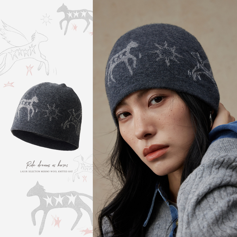 Lagur Original (Dream as Horse) Fine Jacquard 100% Merino Wool Winter Knitted Hat for Women