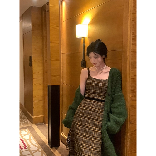 范智乔 Дизайнерское платье, длинная юбка, шерстяное платье-комбинация, тренд сезона, длина макси, изысканный стиль, яркий броский стиль