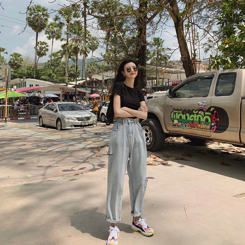 Fan Zhiqiao ripped jeans women loose 2021 spring and summer new net red high waist thin dad straight pants tide